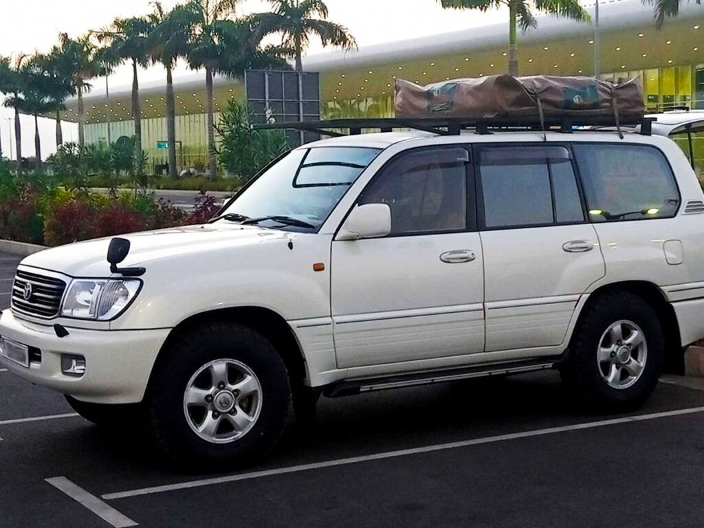 4x4 Landcruiser V8